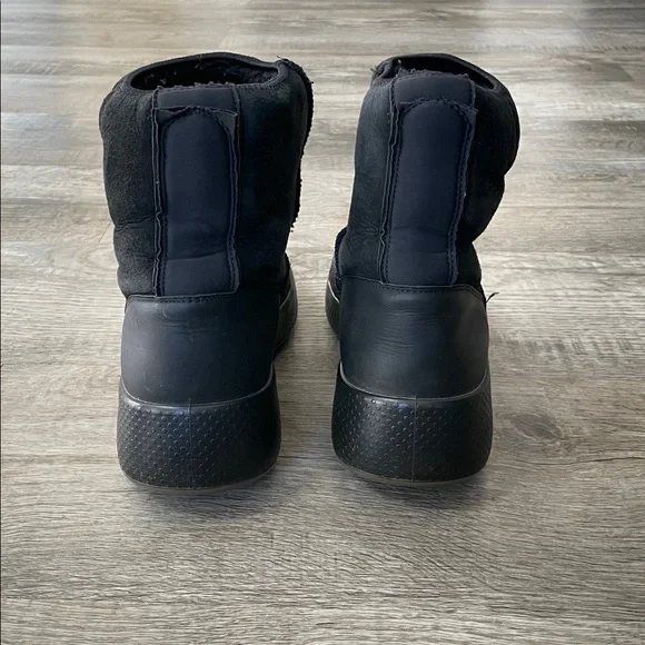 ECCO Women's Women's Ukiuk Short Snow Boot - Picture 3 of 8